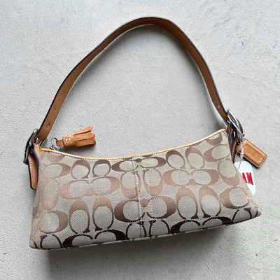 Vintage Y2K Coach Tan Baguette Shoulder Bag ✨
