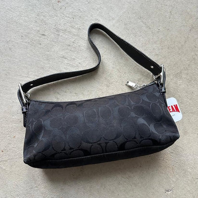 Vintage Y2K Coach Black Baguette Shoulder Bag 👜✨