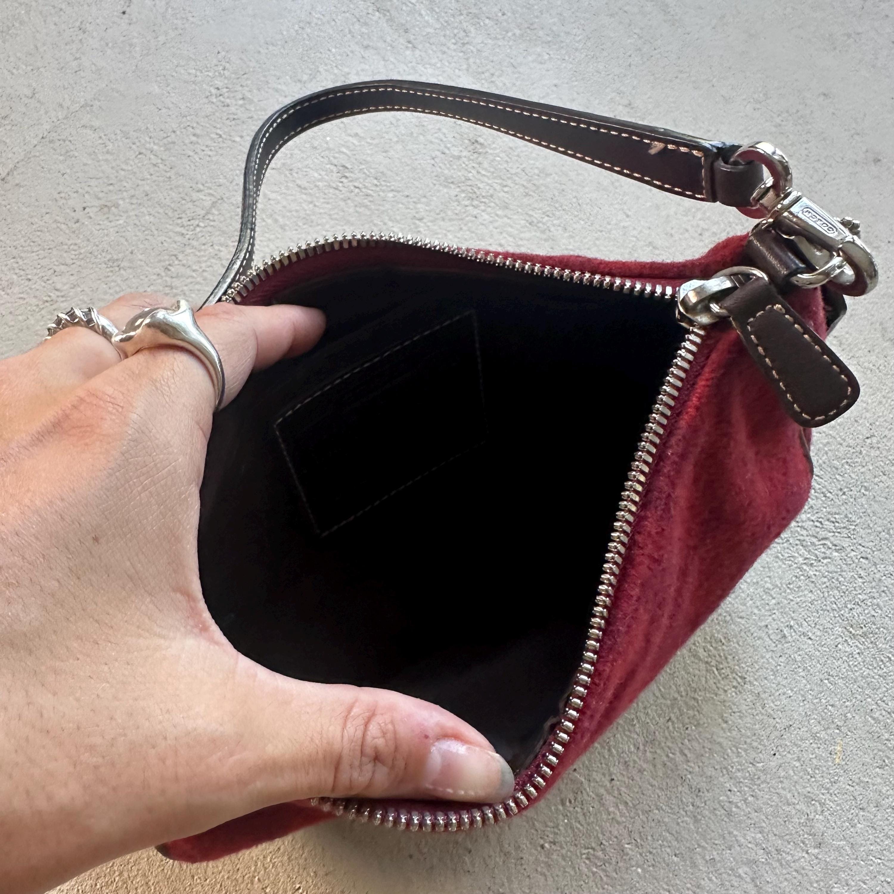 Vintage Coach Demi Red Wool Shoulder Bag ❤️