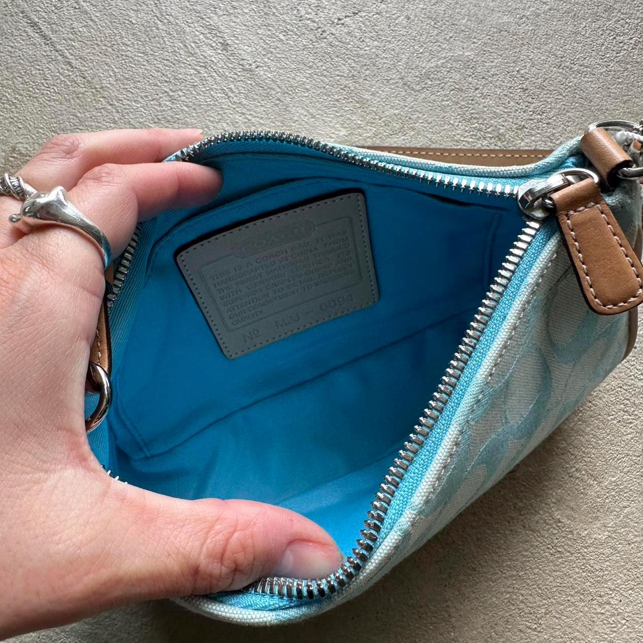 Vintage Y2K Coach Blue Demi Shoulder Bag 💙👜