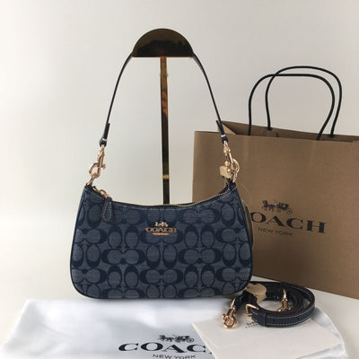 COACH Teri Shoulder Bag Signature Chambray CH139 👜