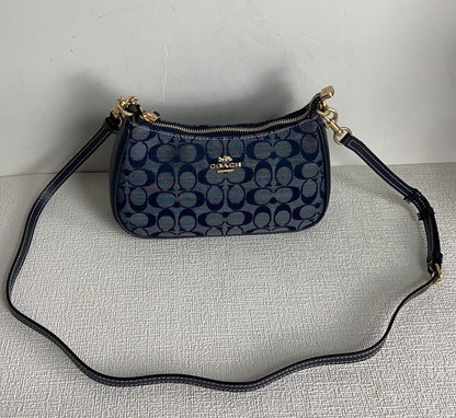 COACH CH139 Teri Shoulder Bag – Signature Chambray Blue