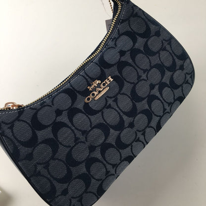 COACH Teri Shoulder Bag Signature Chambray CH139 👜
