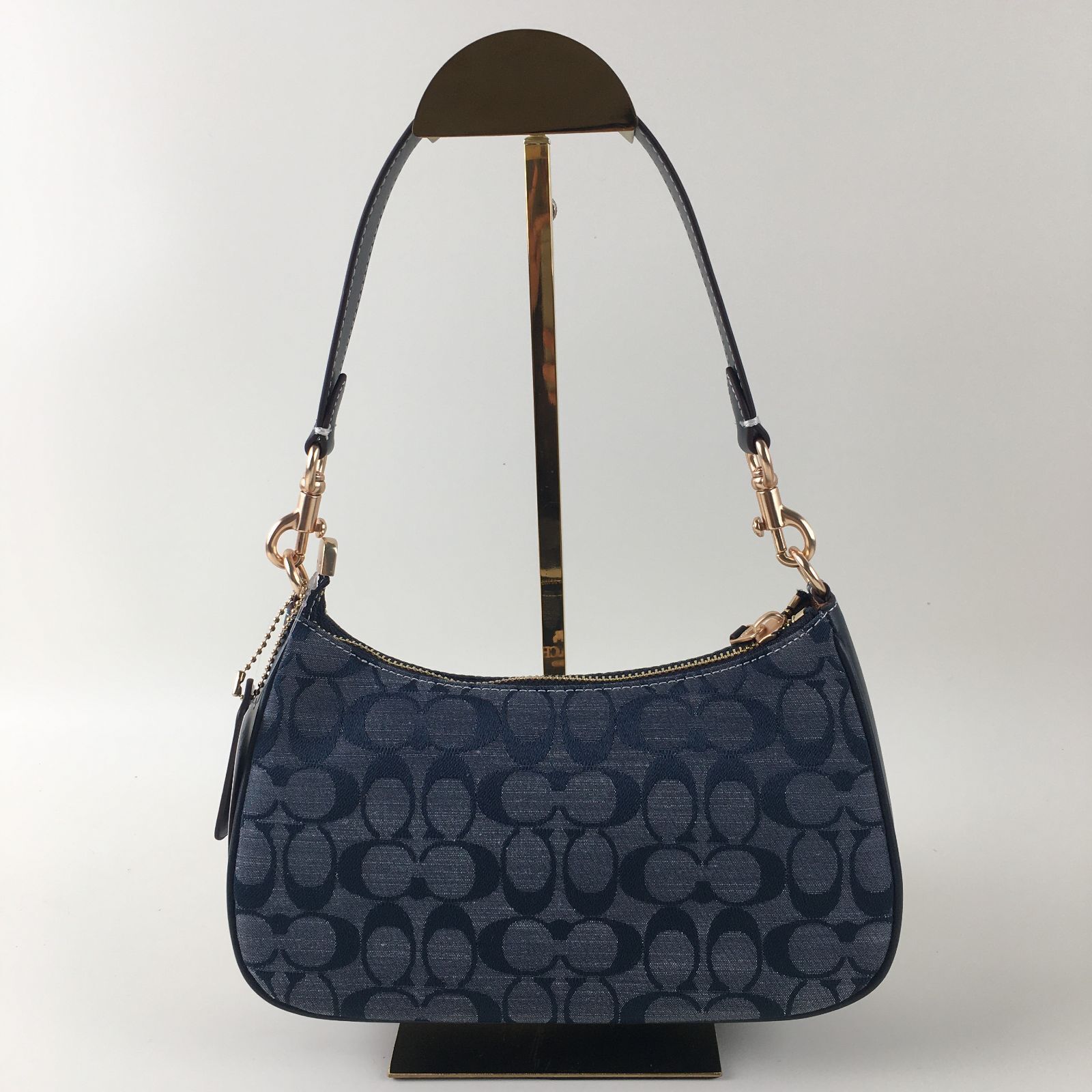COACH Teri Shoulder Bag Signature Chambray CH139 👜