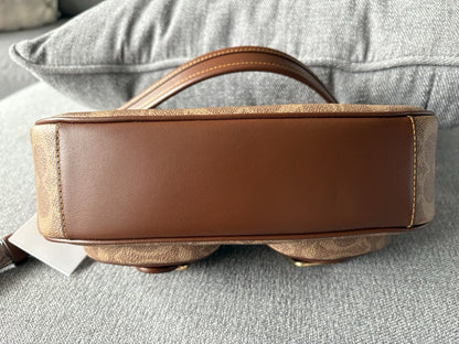 NWT Coach Ashton Crossbody – Brown Signature Canvas 🤎