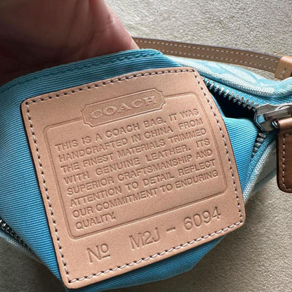 Vintage Y2K Coach Blue Demi Shoulder Bag 💙👜