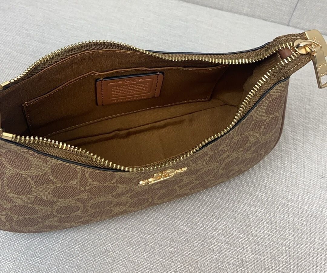 COACH Teri Shoulder Bag – Signature Canvas Brown 🤎 (NEW!)