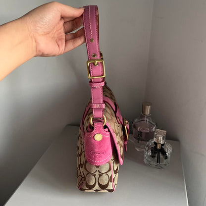 Coach Signature Shoulder Bag